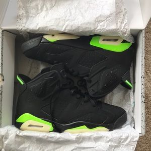 Electric green Jordan 6’s